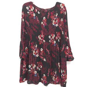 J. Jill Tunic Women 2X Black Red Excellent Floral Pleated Wearever Collection